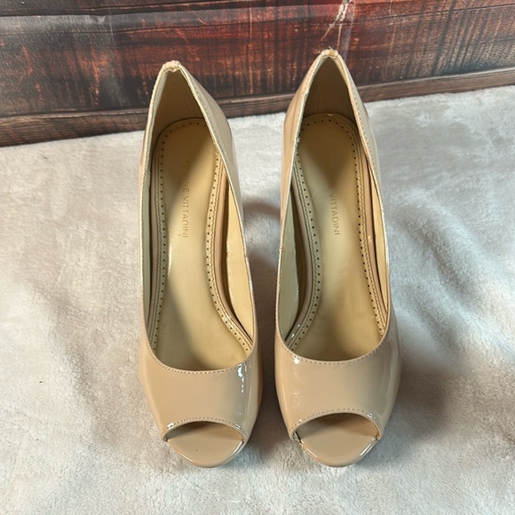 Adrienne Vittadini Beige Peep Toe Heels - Picture 1 of 6